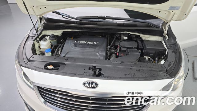 Kia Carnival 9-seater Hi-Limousine Prestige 2018 — фото 6