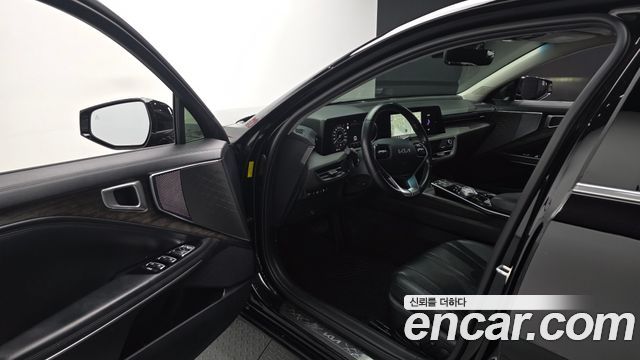 Kia K8 2.5 Gasoline 2WD Noblesse 2023 — фото 10