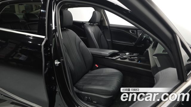Kia K8 2.5 Gasoline 2WD Noblesse 2023 — фото 26