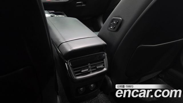 Kia K8 2.5 Gasoline 2WD Noblesse 2023 — фото 34