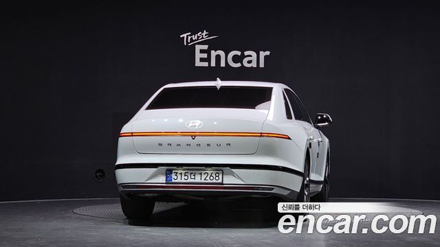 Hyundai Grandeur Hybrid (GN7) Exclusive 2023 — фото 4