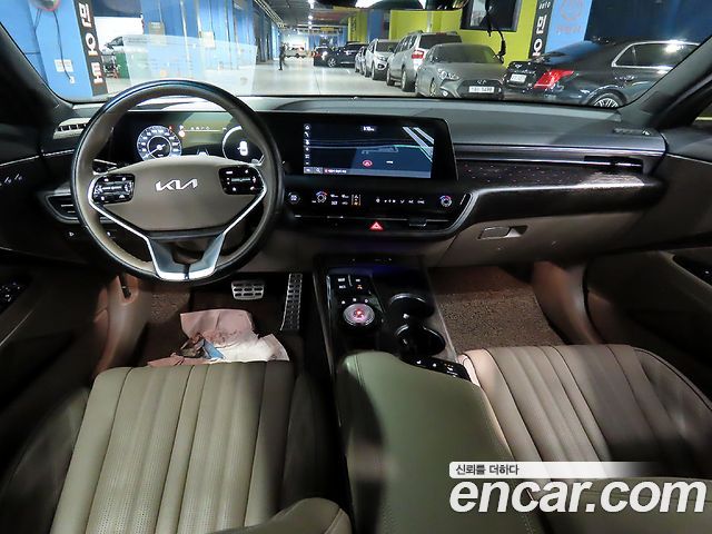 Kia K8 2.5 Gasoline 2WD Signature 2022 — фото 5