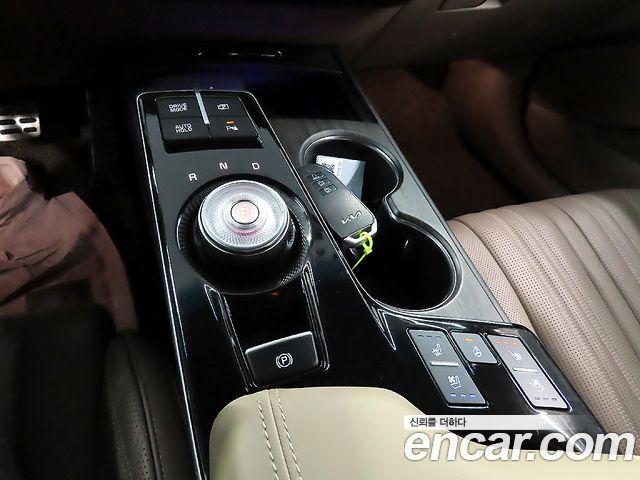 Kia K8 2.5 Gasoline 2WD Signature 2022 — фото 17