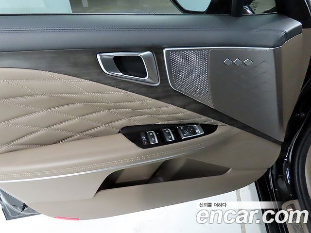 Kia K8 2.5 Gasoline 2WD Signature 2022 — фото 18