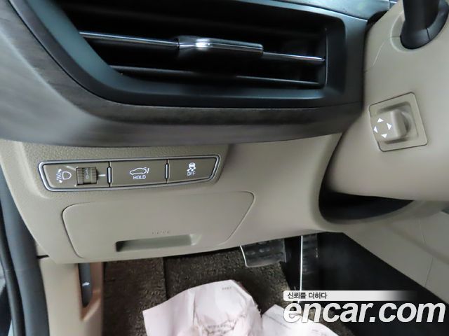 Kia K8 2.5 Gasoline 2WD Signature 2022 — фото 19
