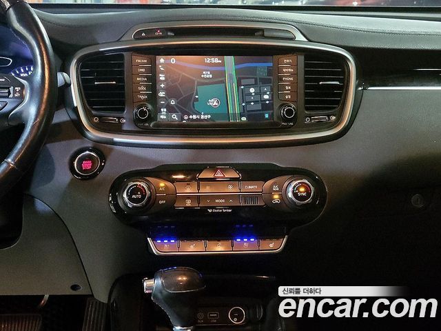 Kia Sorento Diesel 2.2 4WD Prestige 2015 — фото 15