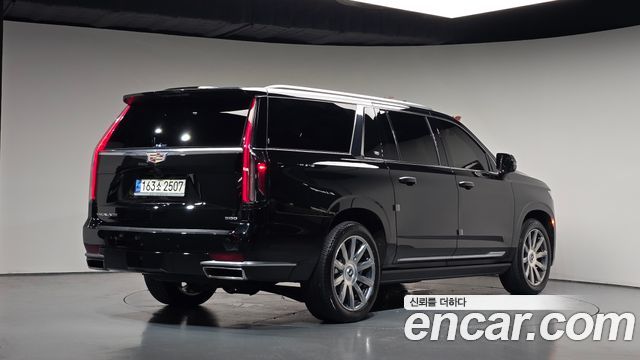 Cadillac Escalade (V) 6.2 ESV ESV Premium Luxury Platinum 2023 — фото 2