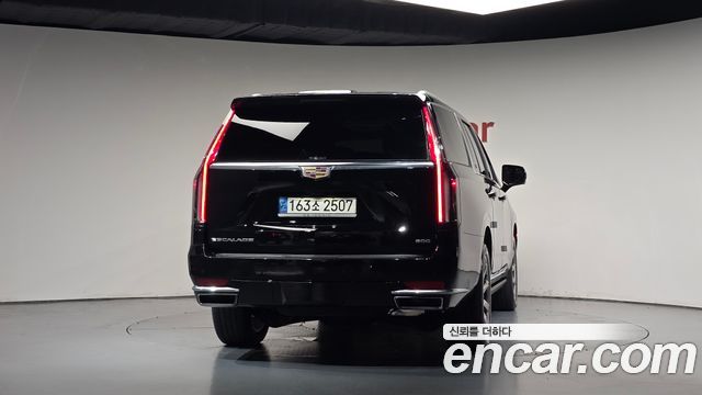 Cadillac Escalade (V) 6.2 ESV ESV Premium Luxury Platinum 2023 — фото 4