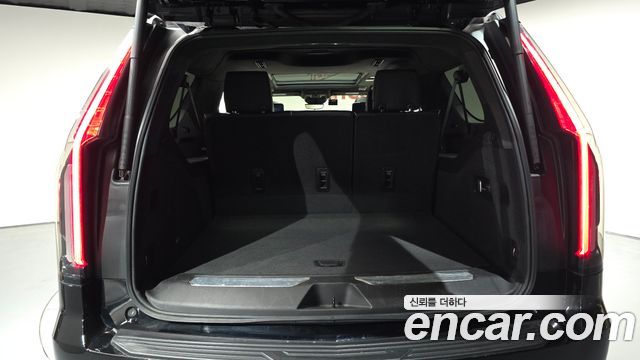 Cadillac Escalade (V) 6.2 ESV ESV Premium Luxury Platinum 2023 — фото 27