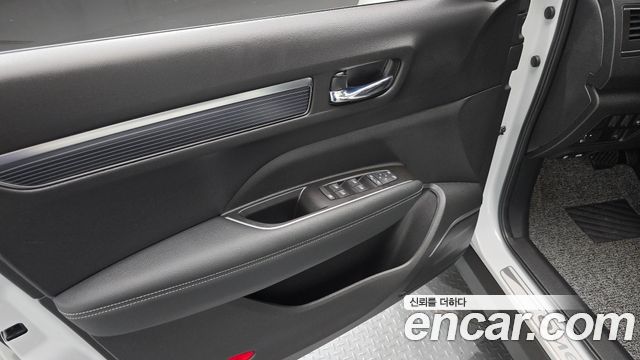 Renault Korea QM6 2.0 GDe RE Signature 2WD 2023 — фото 24