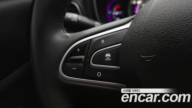 Renault Korea QM6 2.0 GDe RE Signature 2WD 2023 — фото 34