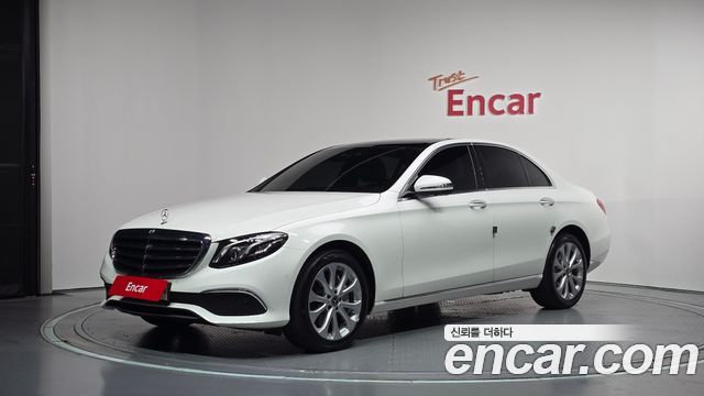 Mercedes-Benz E-Class (W213) E300 4MATIC Exclusive