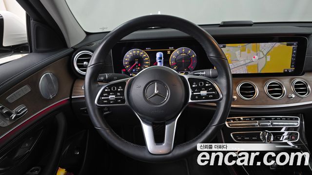 Mercedes-Benz E-Class (W213) E300 4MATIC Exclusive 2019 — фото 13