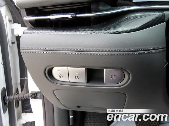 Genesis G90 (RS4) Gasoline 3.5 Turbo AWD 2023 — фото 15