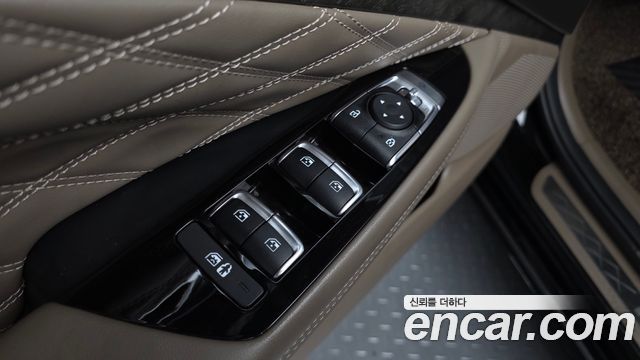 Kia K8 Hybrid Signature 2023 — фото 29