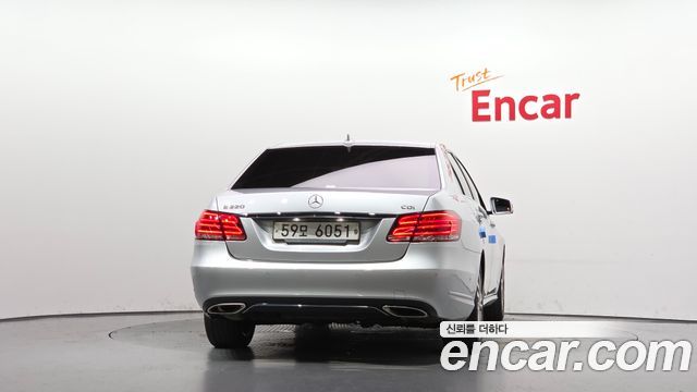 Mercedes-Benz E-Class (W212) E220 CDI Avantgarde 2014 — фото 4