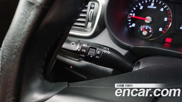 Kia Sorento Diesel 2.0 2WD Prestige 2016 — фото 17