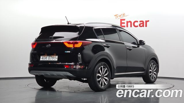 Kia Sportage (IV) Diesel 1.7 2wd Noblesse 2016 — фото 2