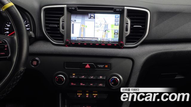 Kia Sportage (IV) Diesel 1.7 2wd Noblesse 2016 — фото 14