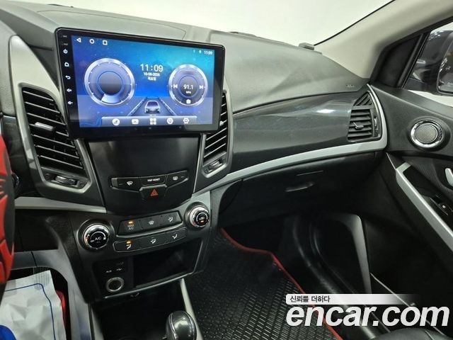 KG Mobility (SsangYong) Style Korando C 2.2 RX 2WD DLX 2017 — фото 10