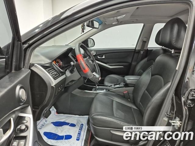 KG Mobility (SsangYong) Style Korando C 2.2 RX 2WD DLX 2017 — фото 15