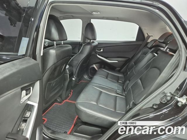 KG Mobility (SsangYong) Style Korando C 2.2 RX 2WD DLX 2017 — фото 16