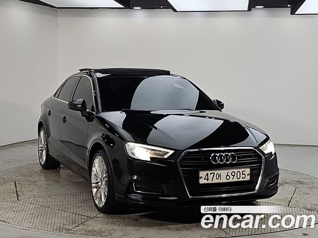 Audi A3 40 TFSI 8V 2018 — фото 2