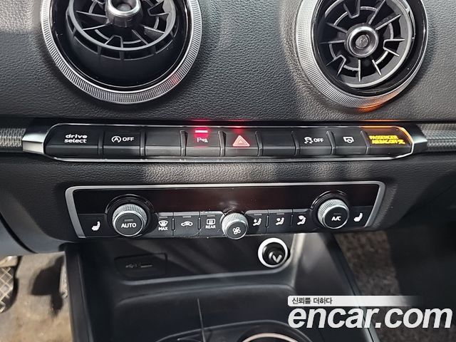 Audi A3 40 TFSI 8V 2018 — фото 20