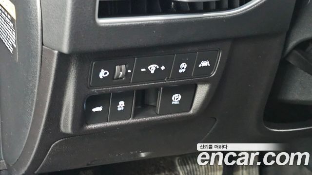 Hyundai Sonata (DN8) 2.0 Premium Family 2020 — фото 17