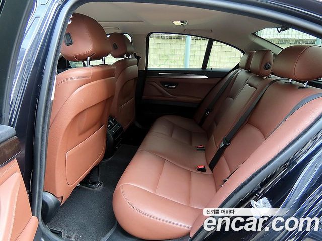 BMW 5 Series (F10) 528i xDrive M Aero Dynamic 2016 — фото 6