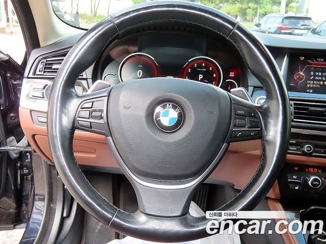 BMW 5 Series (F10) 528i xDrive M Aero Dynamic 2016 — фото 8