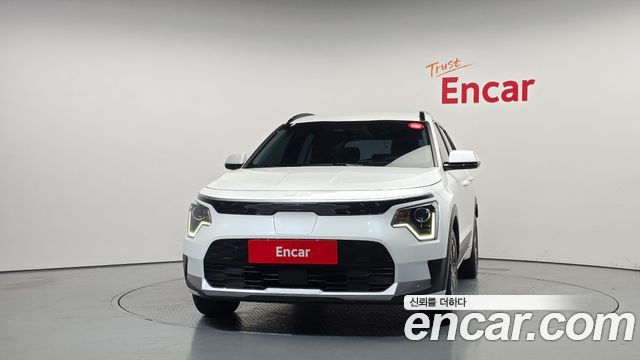 Kia Niro EV Air 2023 — фото 3