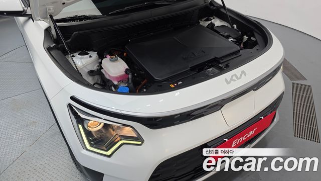 Kia Niro EV Air 2023 — фото 6