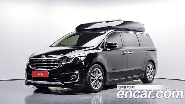 Kia Carnival 9-seater Hi-Limousine Prestige