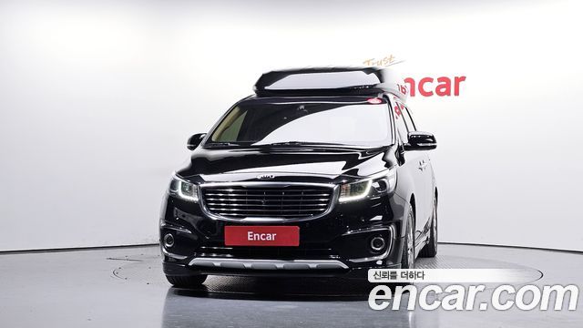 Kia Carnival 9-seater Hi-Limousine Prestige 2018 — фото 3