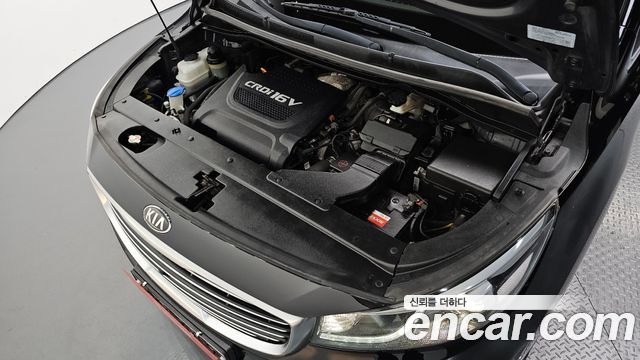 Kia Carnival 9-seater Hi-Limousine Prestige 2018 — фото 6