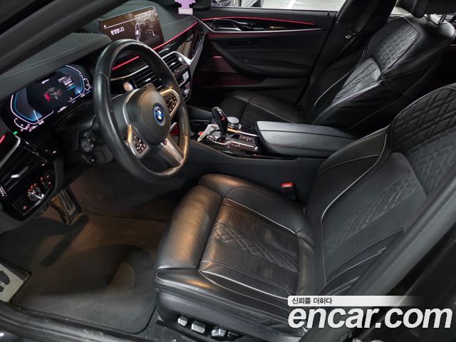 BMW 5 Series (G30) 530e M Sport 2022 — фото 9
