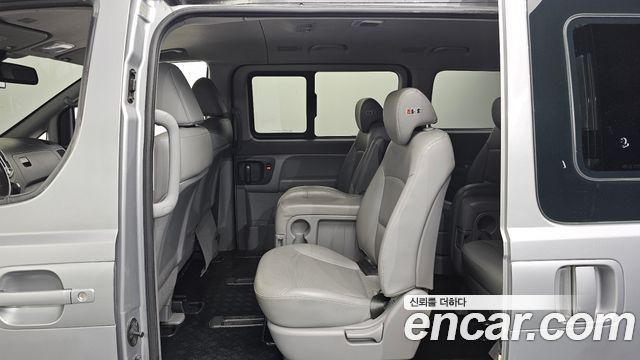 Hyundai Grand Starex 12-Seater Wagon Smart 2017 — фото 12