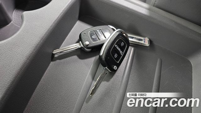 Hyundai Grand Starex 12-Seater Wagon Smart 2017 — фото 16