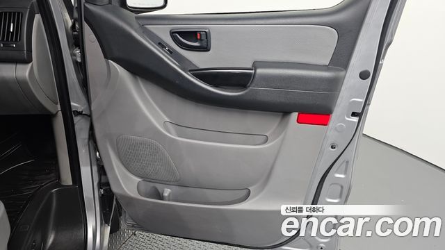 Hyundai Grand Starex 12-Seater Wagon Smart 2017 — фото 24