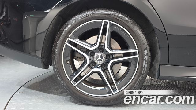 Mercedes-Benz CLA-Class (C118) CLA250 4MATIC 2023 — фото 5