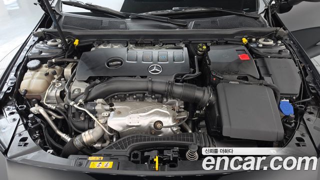 Mercedes-Benz CLA-Class (C118) CLA250 4MATIC 2023 — фото 6