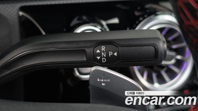 Mercedes-Benz CLA-Class (C118) CLA250 4MATIC 2023 — фото 9