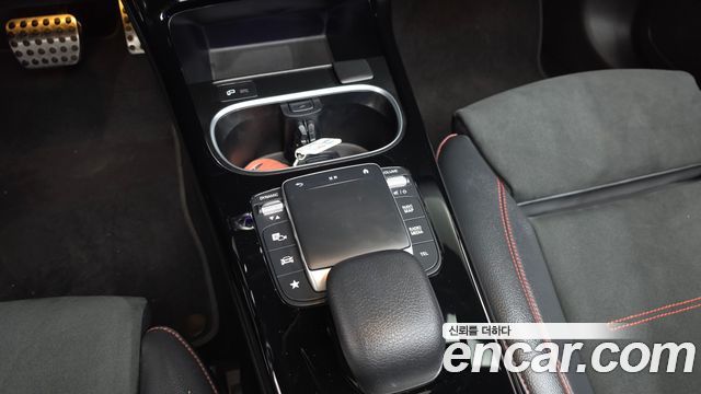 Mercedes-Benz CLA-Class (C118) CLA250 4MATIC 2023 — фото 20