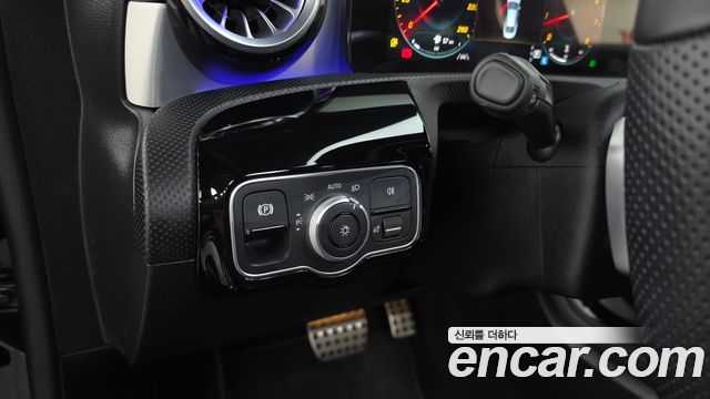 Mercedes-Benz CLA-Class (C118) CLA250 4MATIC 2023 — фото 28
