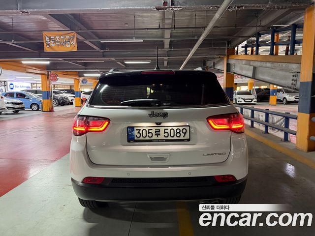 Jeep Compass (II) 2.4 limited 2WD 2022 — фото 2