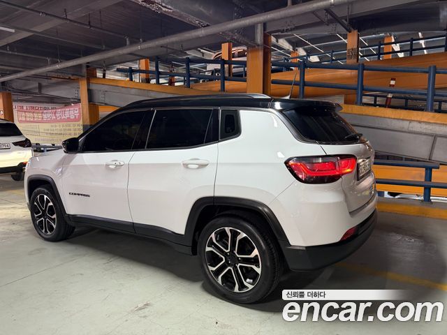 Jeep Compass (II) 2.4 limited 2WD 2022 — фото 4