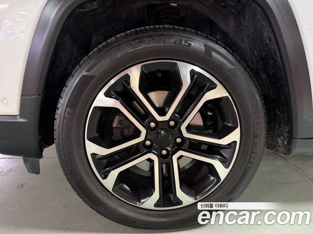 Jeep Compass (II) 2.4 limited 2WD 2022 — фото 5