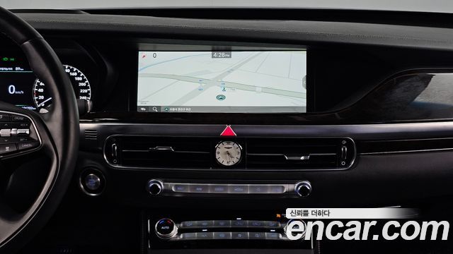 Genesis G90 3.3 T AWD Luxury 2019 — фото 14