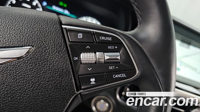 Genesis G90 3.3 T AWD Luxury 2019 — фото 31